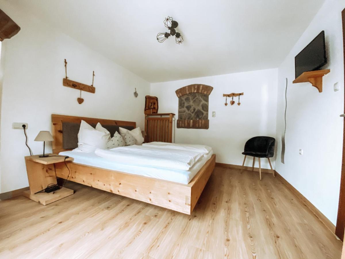 Alpenappartements Schwalbennestl Mittenwald Esterno foto